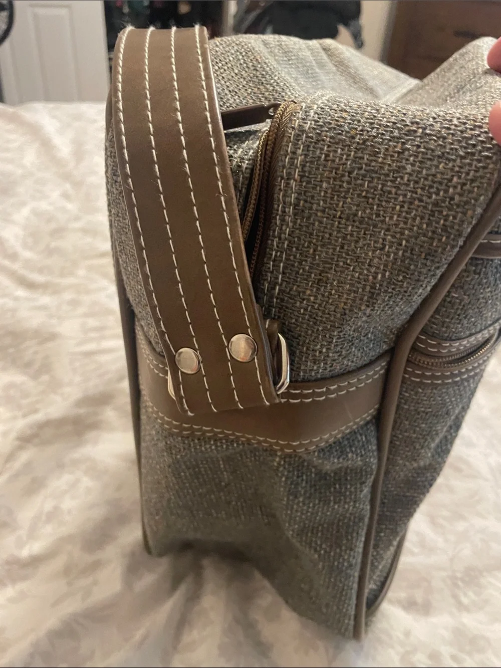 Jordache vintage Grey Tweed Shoulder Bag with Tan Trim